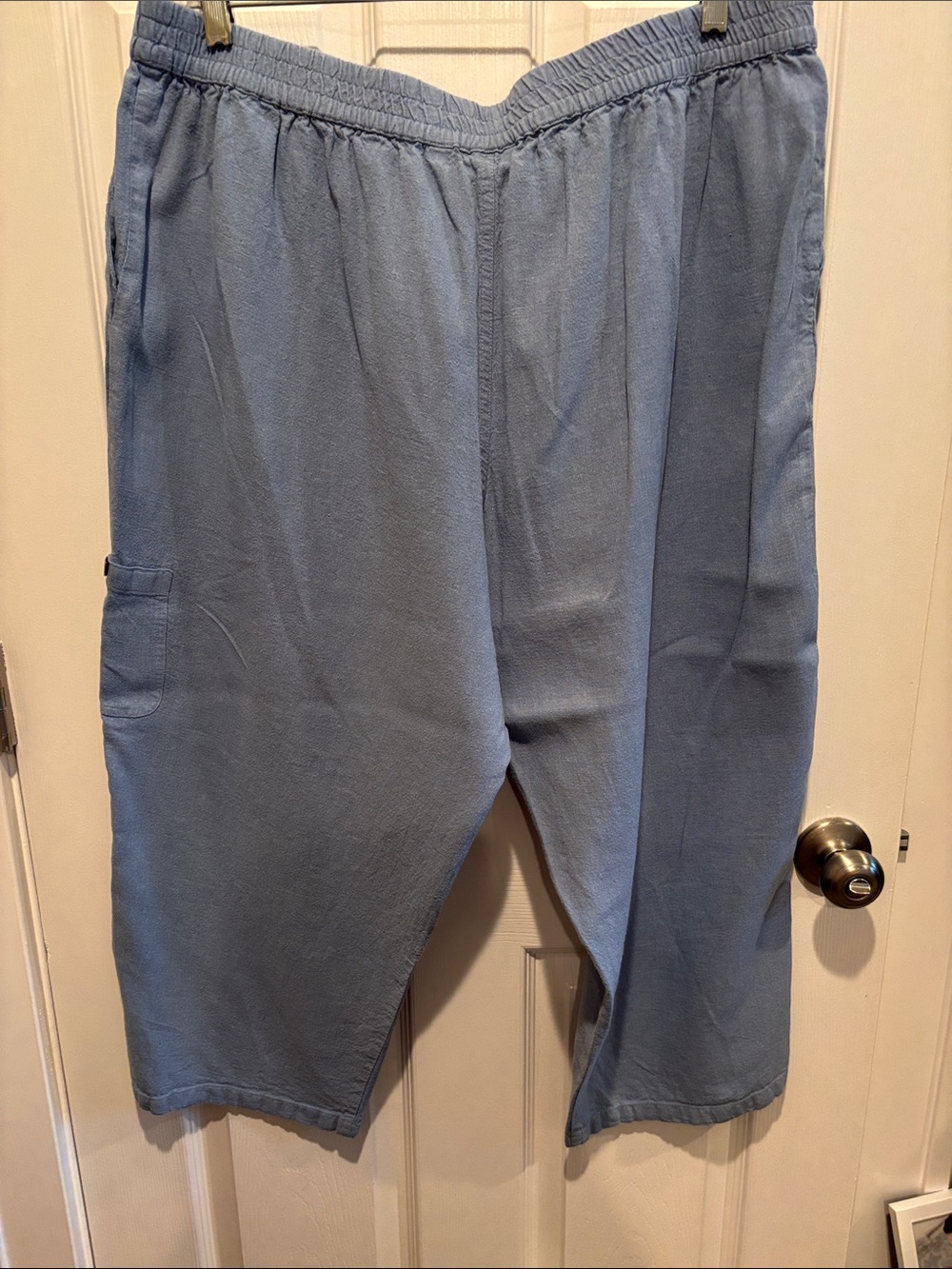 Susan Graver Light Blue Pull-On Capris